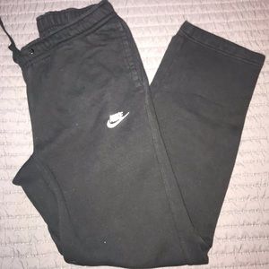 Men’s medium Nike sweats